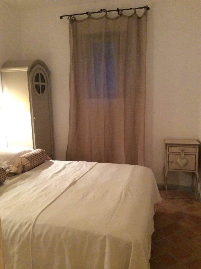 Le Mas Amore Bed & Breakfast กาสแซ็ง ภายนอก รูปภาพ
