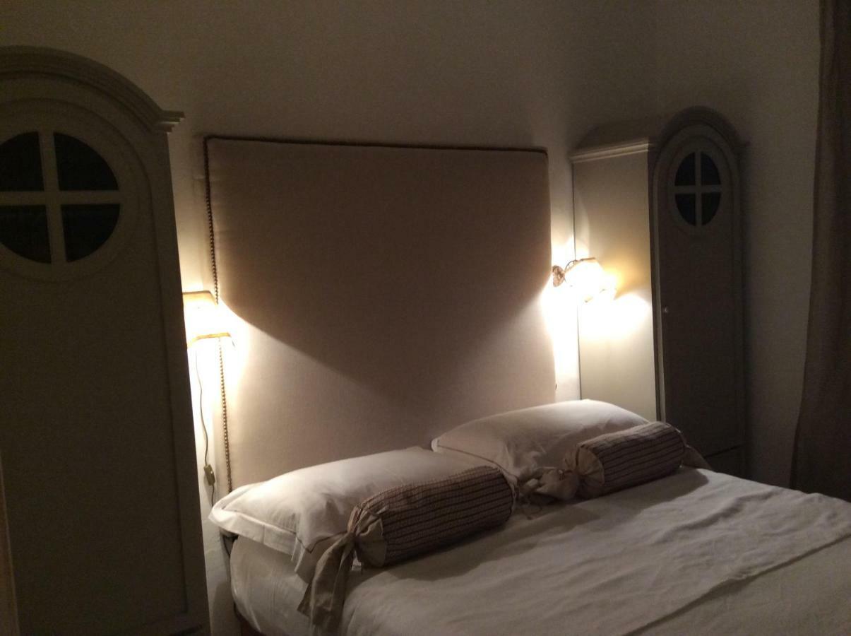 Le Mas Amore Bed & Breakfast กาสแซ็ง ภายนอก รูปภาพ
